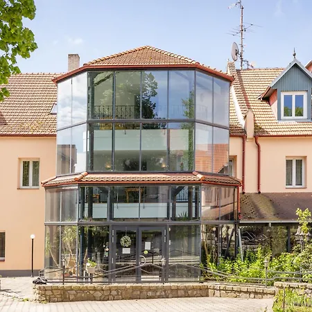 Rustikal Hotel Horní Cerekev