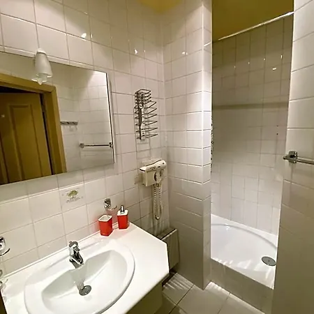 Hotel Rustikal 3*