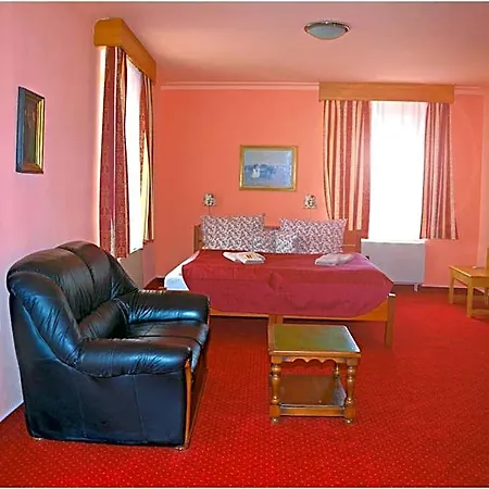 Rustikal Hotel Horní Cerekev
