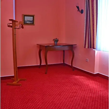 Hotel Rustikal