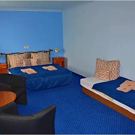 Rustikal Hotel Horní Cerekev