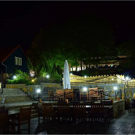 Rustikal Hotel 3*