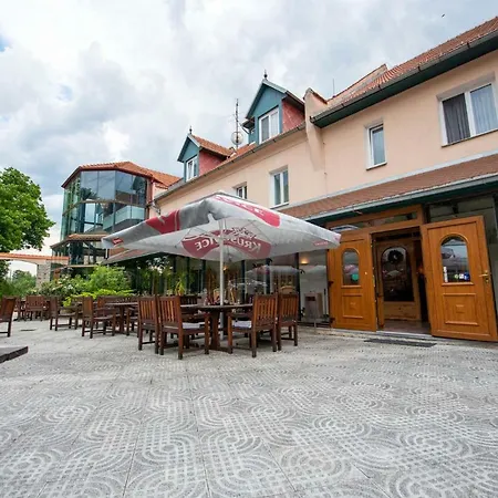 Hotel Rustikal