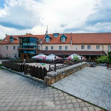 Rustikal Hotel 3*