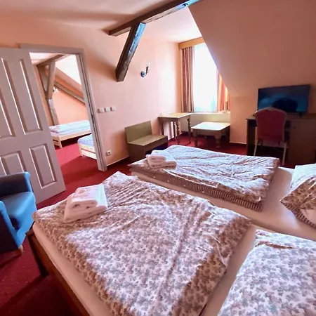 Hotel Rustikal 3*