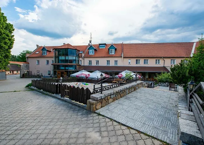 Rustikal Hotel 3*